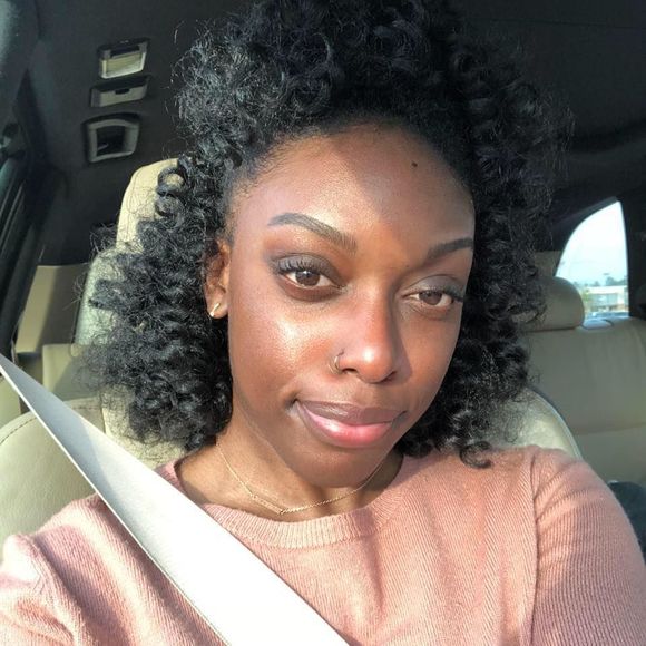 Meet your Posher, Shawna - Picture 1 of 1